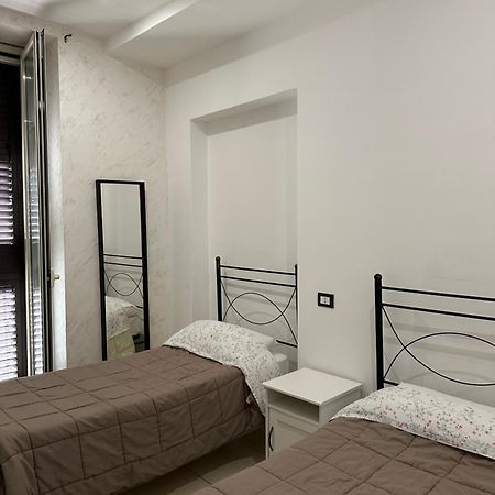הוילה קטאניה Terrazza Fama מראה חיצוני תמונה